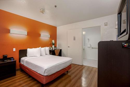 1 double bed