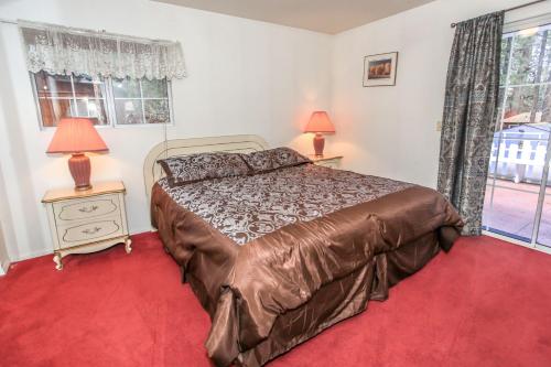 McWhinney Summit Cabin - image 12