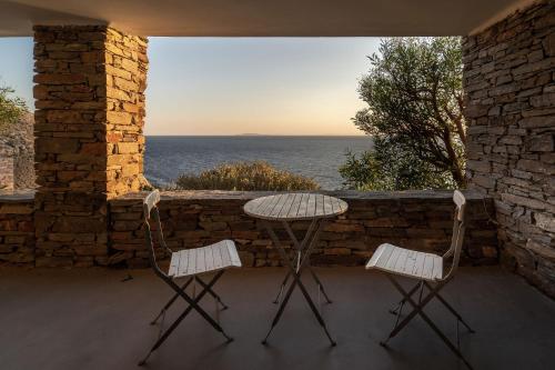 VILLA CARPE DIEM: sea & sunset view in Kea island