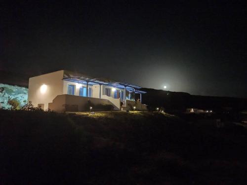 Viesnīcas āriene, Evilion Donoussa Studios in Donoussa