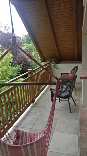  Oak Tree Apartment - Tölgy Lak in Pilisszentkereszt