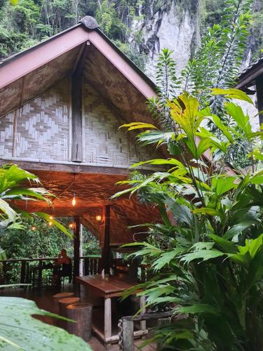 Khao Sok Silver Cliff Resort - 레스토랑