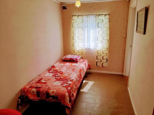 Single bedroom, outside toilet, shower, kitchen. 120 m from Sandbach - Bräcke