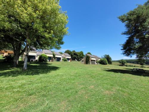 Les Gîtes L'ETANG DES PORTES en Creuse gîte à louer Mainsat