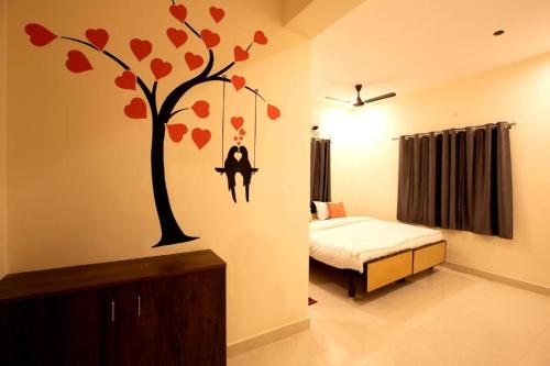 1 double bed, 2 twin beds