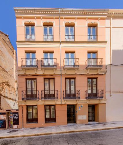 Holidays2Malaga Suites - image 8