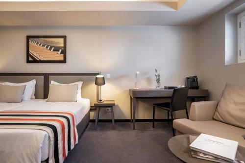 Hotel do Chiado - image 14