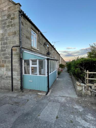 Port Mulgrave cosy cottage