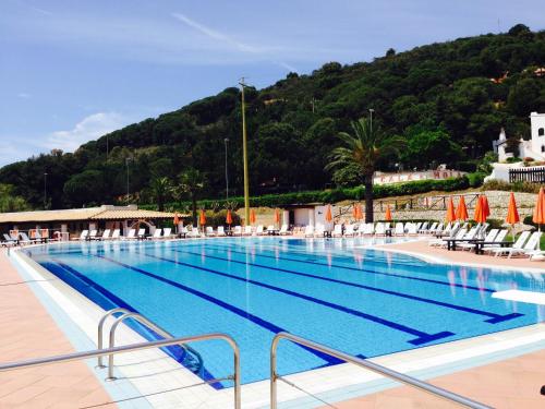 Hotel Cala di Mola - main image