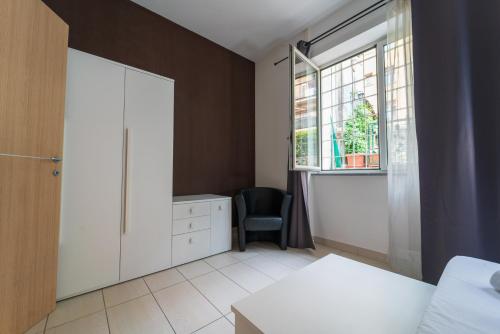 Superior Apartment image 3