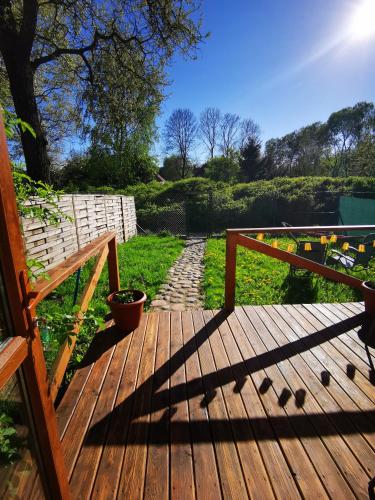 Сад, Jagodowy Sad - apartament z dwoma ogródkami (Jagodowy Sad - apartament z dwoma ogrodkami) in Видміни