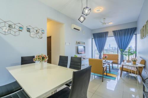 Peaceful 3-bedroom with Pool 5 pax - Wangsa Maju, Kuala Lumpur