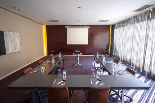 Hotel Vilamarí - image 12