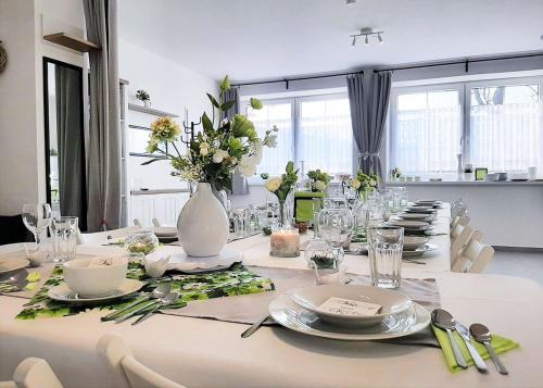 Közös társalgó / TV, Rezidence 1923 in Kucharovice