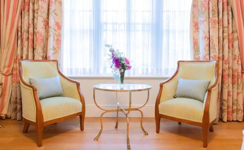 The Dixcart Hotel The Dixcart Hotel