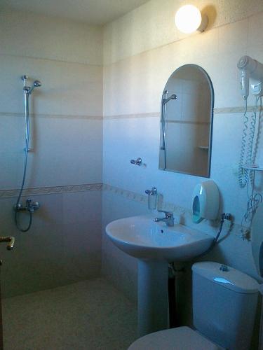 Rahoff hotel - image 11