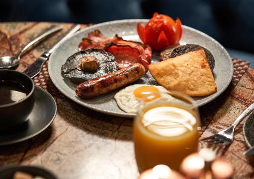 Thainstone House - main image