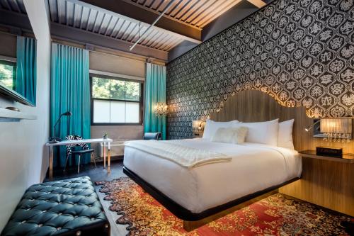 371406244 Hotel Nyack, a JdV by Hyatt Hotel