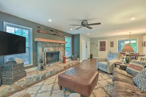 Lakefront Home with Entertainment Space and Dock! in Eatonton, USA