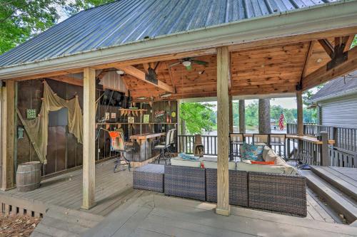 Lakefront Home with Entertainment Space and Dock! in Eatonton, USA