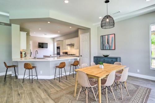 Updated and Modern Palm Desert Hideaway with Pool in Palm Desert, USA
