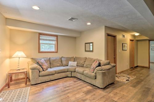 Lake Harmony Home with Hot Tub Deck and Game Room - image 10