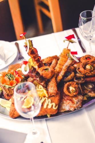 Hotel Vila Vrbas - 레스토랑