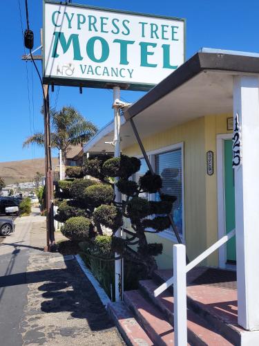 Entrance, Cypress Tree Motel in Cayucos (CA)