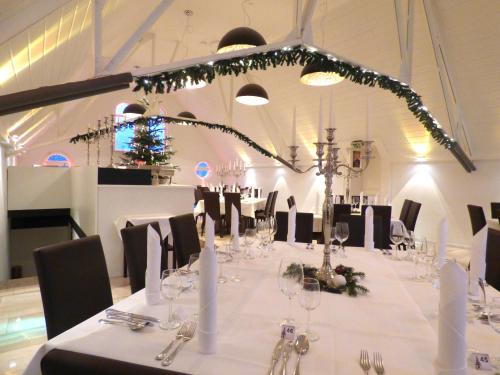 宴會廳, Hotel Mühleinsel (Hotel Muhleinsel) in 肯辛根