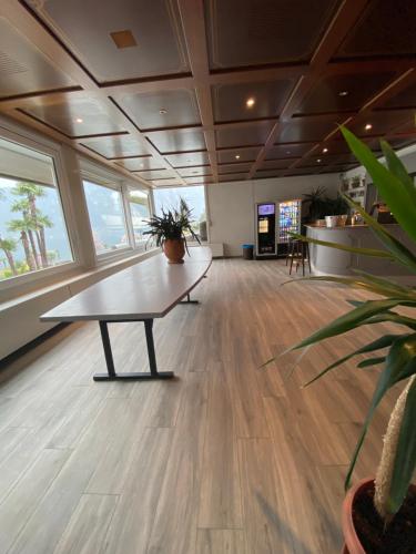 Holiday On The Lake Lugano 5 in Bissone