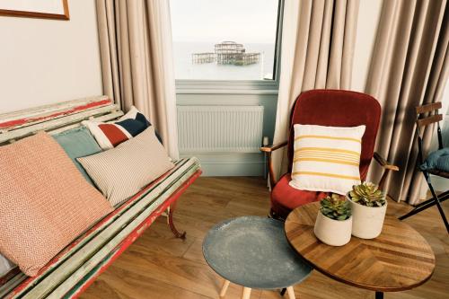 Selina Brighton - image 5