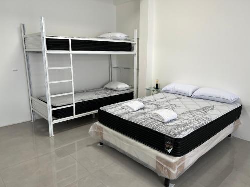 One-Bedroom Apartment image 10