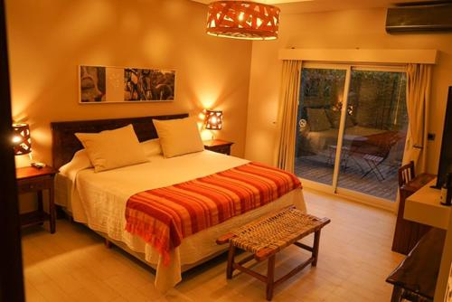 Mestizo Hotel in Lincoln