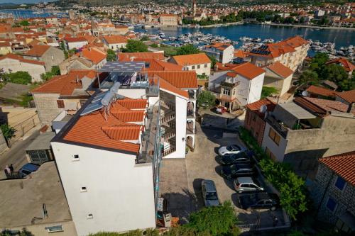 Apartments & Rooms Žaja, Trogir (Traù) (foto 5)