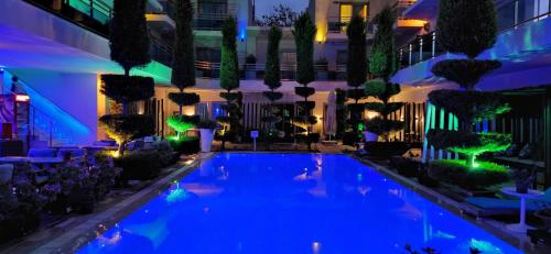 D Hotel Spa & Resort - image 5