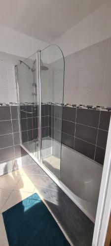 CHALET ANTLANA maison chaleureuse in Signy-l'Abbaye