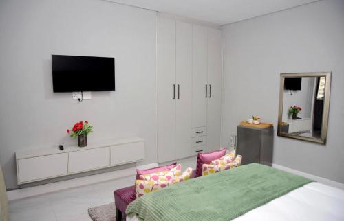 Olive Boutique and Accommodation Room Type - Double Room