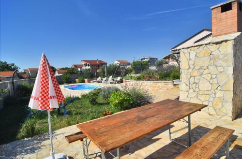 Kuća za odmor Diana (Kuca za odmor Diana) in Kukljica