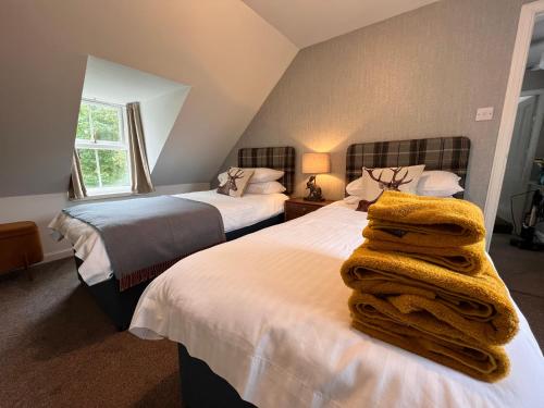 No 4 old post office row Isle of Skye - Book Now!