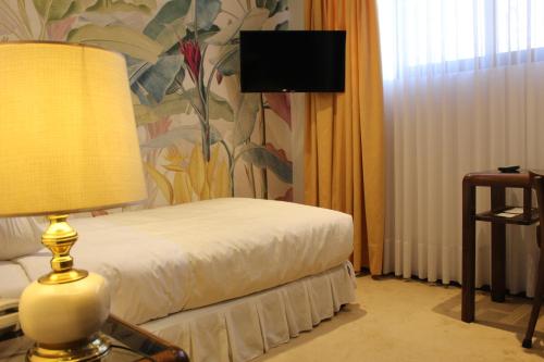 1 twin bed