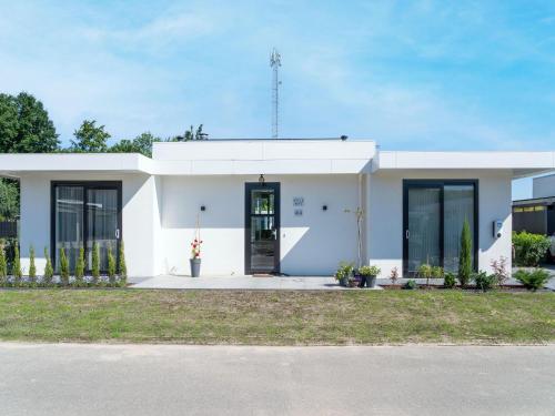  Holiday Home in Harderwijk with Private Jacuzzi in Harderwijk