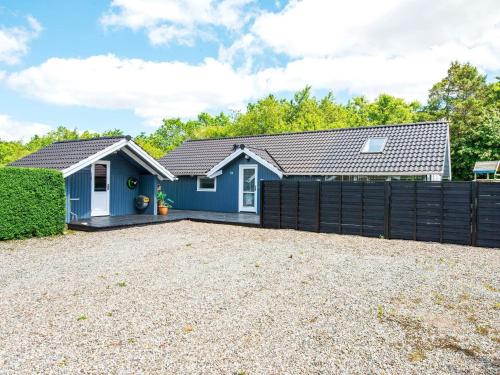 B&B Hovborg - 6 person holiday home in Hovborg - Bed and Breakfast Hovborg