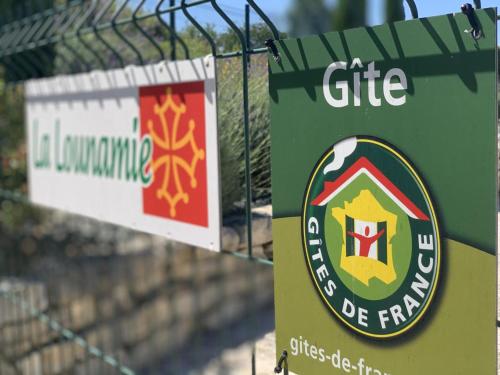 Gîte Neuvic 4 pièces 5 personnes - FR-1-616-110 - image 9