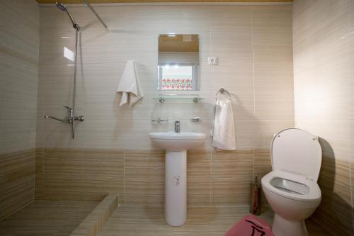 Shower, Islam Khodja in Khiva