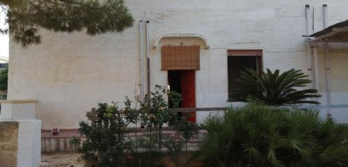 CasaNzina - TRI-LOCALE - casa vacanze a Marsala immersa nella natura a 4 km dal mare gîte à louer Casa Milazzo