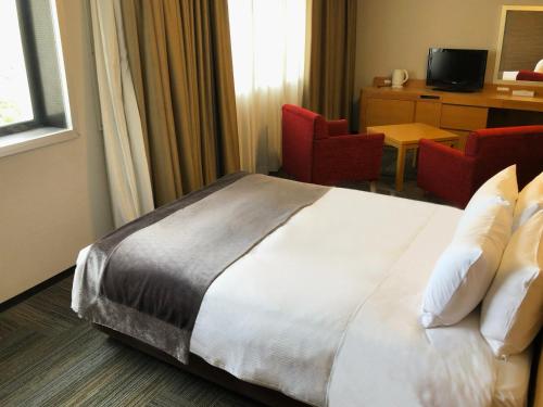 Eco Plan - Deluxe Double Room - Non-Smoking House Keeping is Optional with Additional Cost