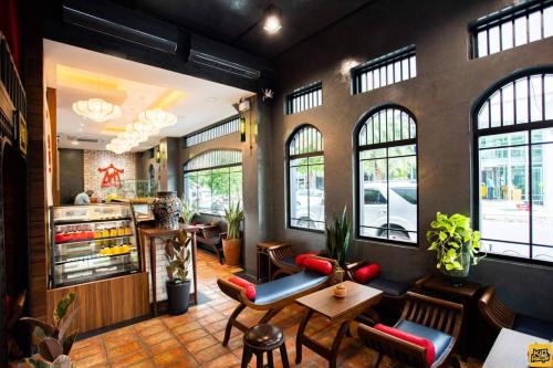 Lynlan Hostel and Cafe Linlan Lunyan Hostel and Cafe