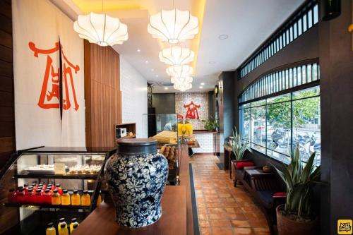 Lynlan Hostel and Cafe Linlan Lunyan Hostel and Cafe
