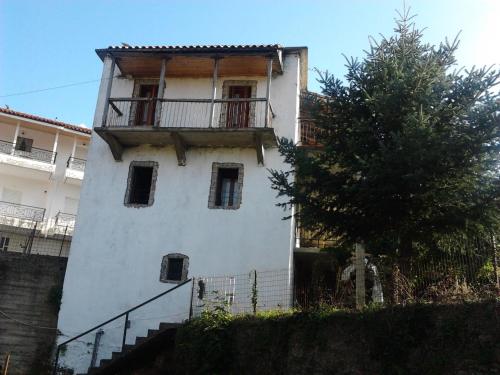  Villa Artemis and apartments in Alagonía