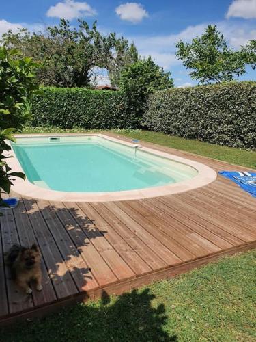 Villa avec piscine, 3 chambres,clim, jardin privé gîte à louer Le Burgaud